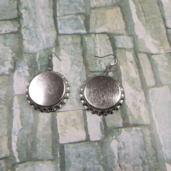 Minnie Mouse Bottle Cap Earrings Pink Silver Rare‎ - Picture 4 of 4